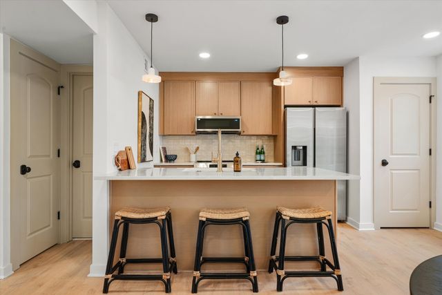 2129 Acklen Ave Apt 13, Nashville, TN 37212