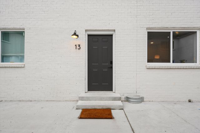 2129 Acklen Ave Apt 13, Nashville, TN 37212