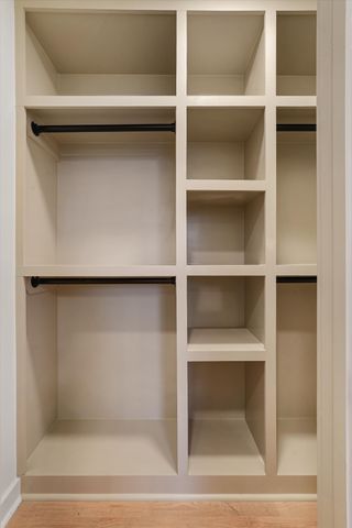 2129 Acklen Ave Apt 13, Nashville, TN 37212