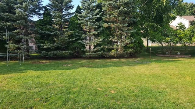 2854 BAYLITE DRIVE, Green Bay, WI 54313
