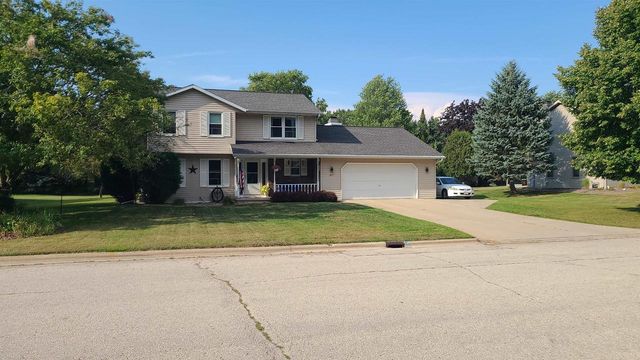 2854 BAYLITE DRIVE, Green Bay, WI 54313