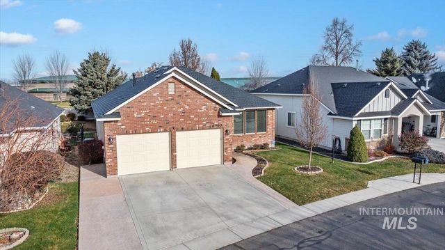6960 E Greens Dr, Nampa, ID 83687