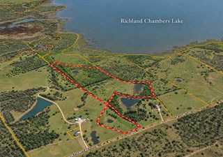 3337 SE County Road 1200, Streetman, TX 75859