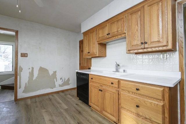 2928 N 75th STREET, Milwaukee, WI 53210