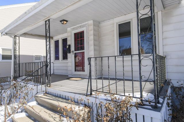 2928 N 75th STREET, Milwaukee, WI 53210