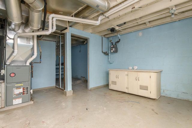 2928 N 75th STREET, Milwaukee, WI 53210