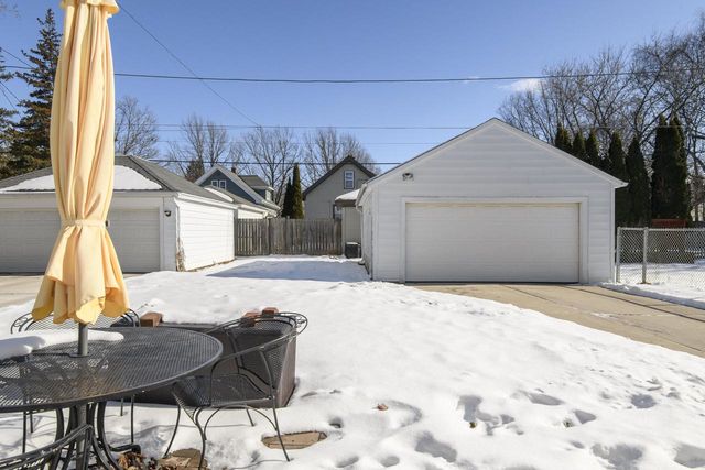 2928 N 75th STREET, Milwaukee, WI 53210