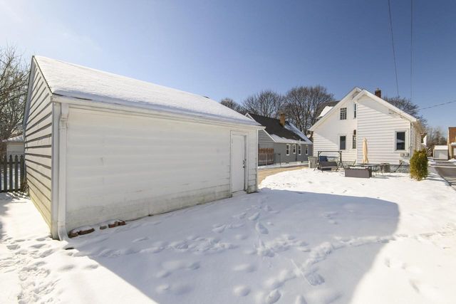 2928 N 75th STREET, Milwaukee, WI 53210