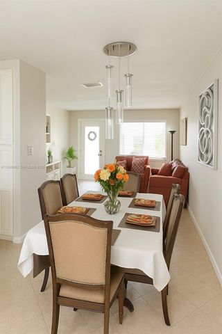 8312 NW 59th St, Tamarac, FL 33321