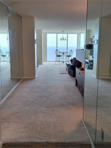 1 BEACH DRIVE SE 2003, St Petersburg, FL 33701