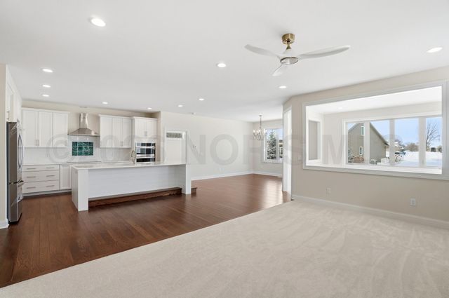 1631 Winterwood Court, Bowling Green, OH 43402