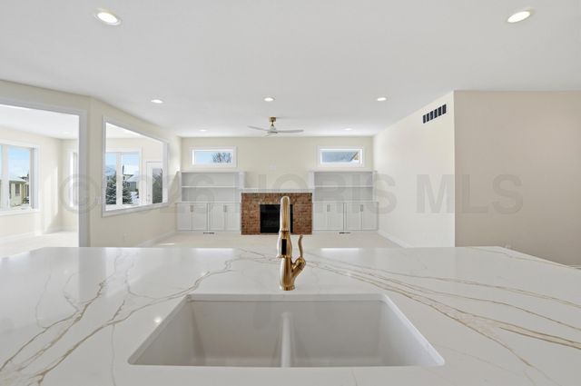 1631 Winterwood Court, Bowling Green, OH 43402