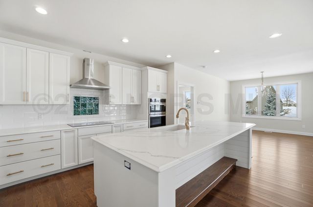 1631 Winterwood Court, Bowling Green, OH 43402