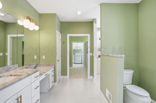 1631 Winterwood Court, Bowling Green, OH 43402