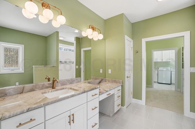 1631 Winterwood Court, Bowling Green, OH 43402