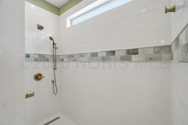 1631 Winterwood Court, Bowling Green, OH 43402