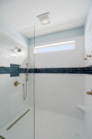 1631 Winterwood Court, Bowling Green, OH 43402