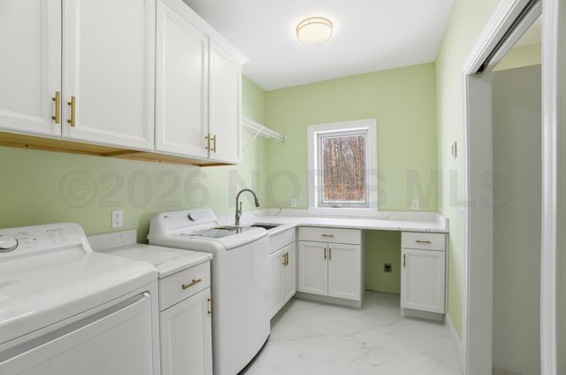 1631 Winterwood Court, Bowling Green, OH 43402