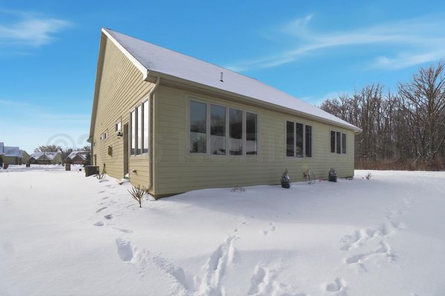 1631 Winterwood Court, Bowling Green, OH 43402