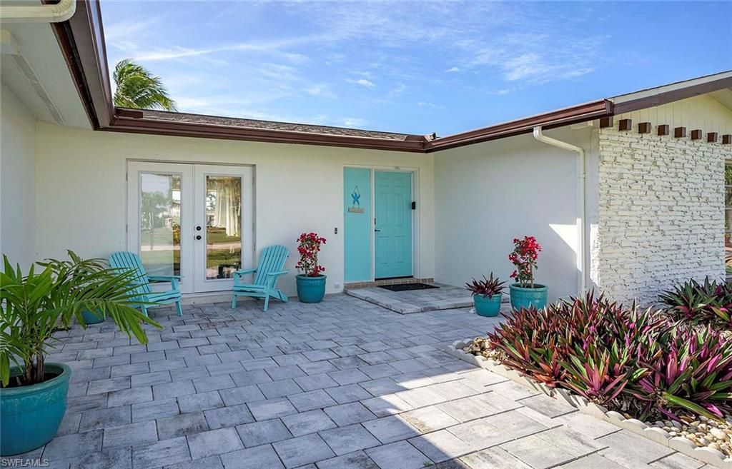 1432 Wellington CT, CAPE CORAL, FL 33904 — exterior