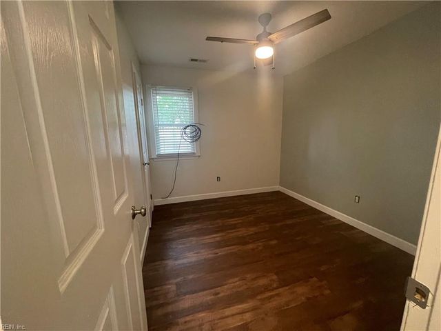 3648 Coleridge CT, Virginia Beach, VA 23462