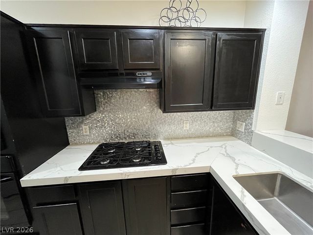 43 East Agate Avenue 201, Las Vegas, NV 89123