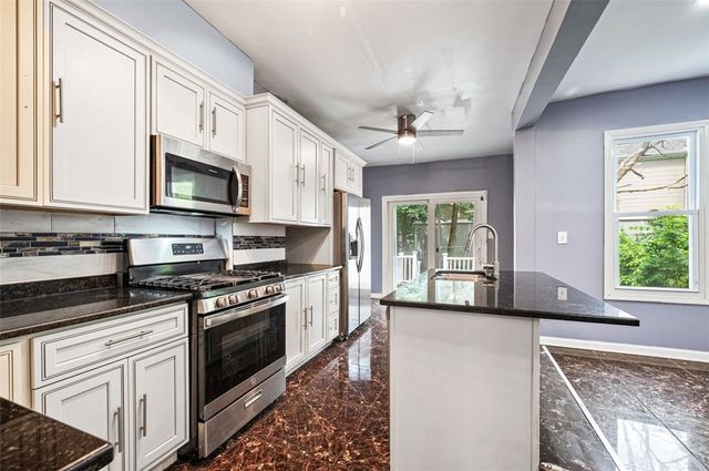 237 N Graham St, Garfield, PA 15206