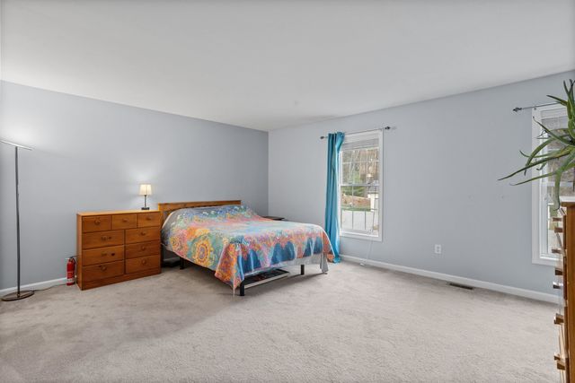 2 Scottie Way, Amherst, NH 03031