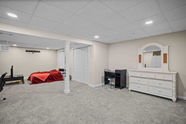 2 Scottie Way, Amherst, NH 03031