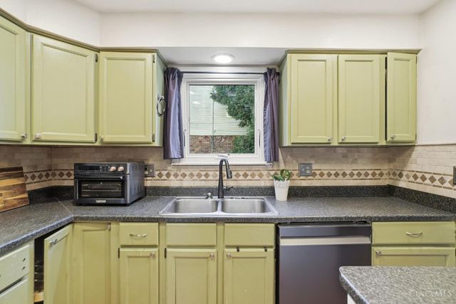 1719 Lindenhall Drive, Loveland, OH 45140