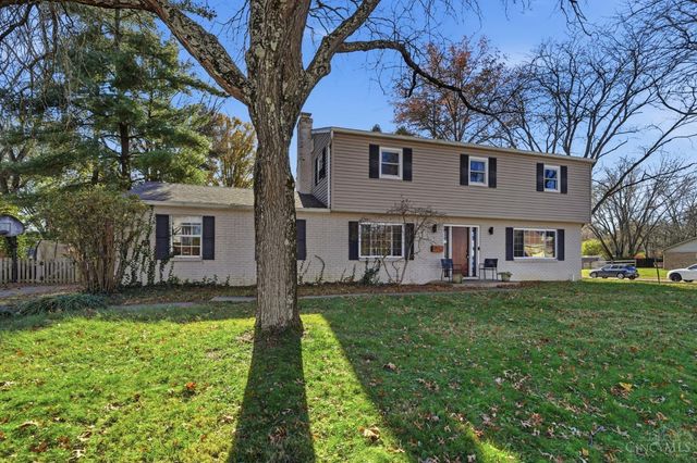 1719 Lindenhall Drive, Loveland, OH 45140