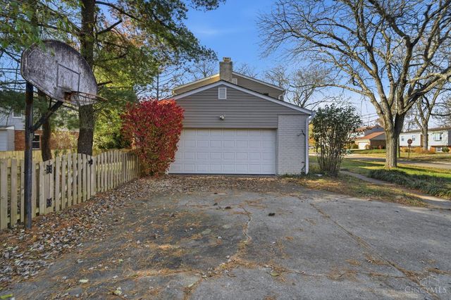 1719 Lindenhall Drive, Loveland, OH 45140