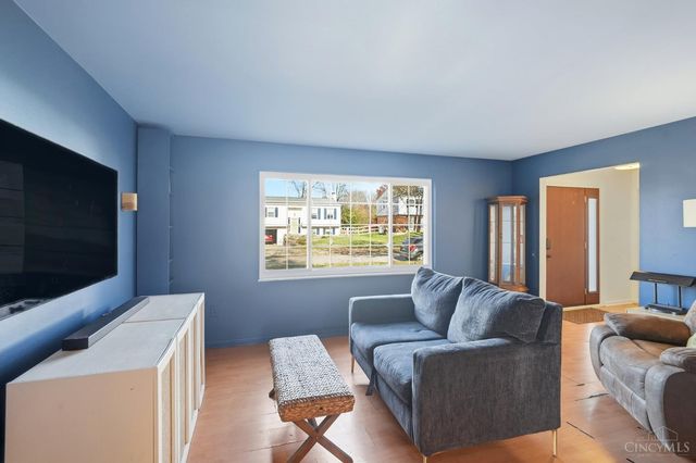 1719 Lindenhall Drive, Loveland, OH 45140