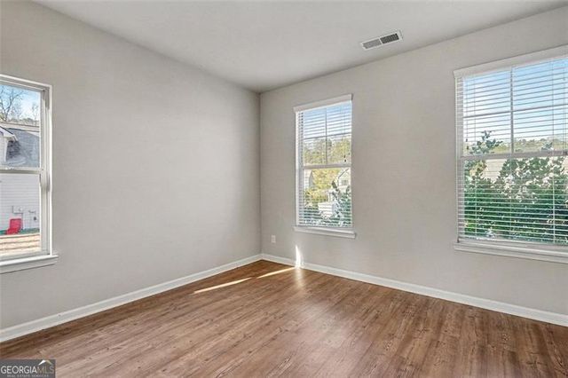 221 Creek View Place, Canton, GA 30114