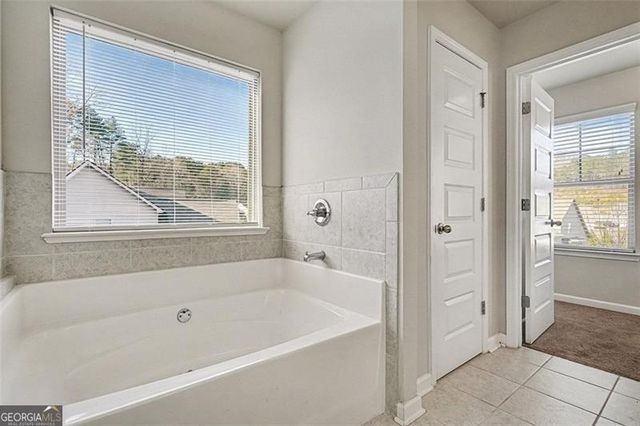 221 Creek View Place, Canton, GA 30114