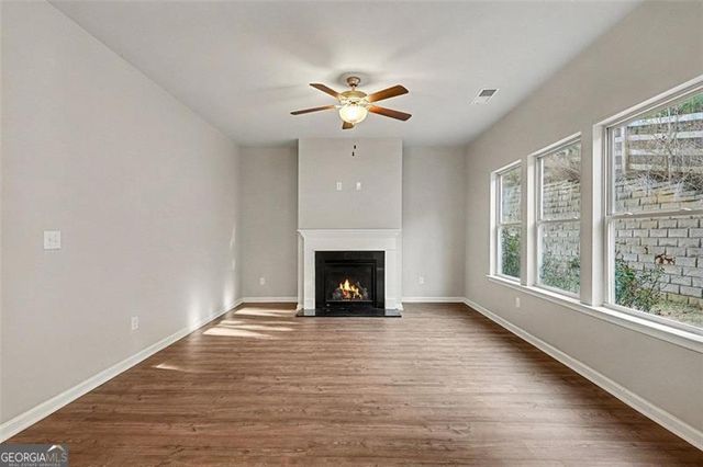 221 Creek View Place, Canton, GA 30114