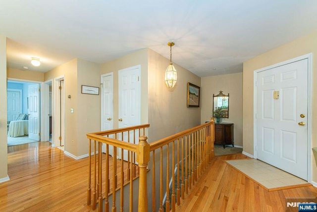 314 Sturbridge Court, Ramsey, NJ 07446
