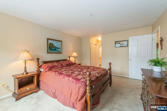 314 Sturbridge Court, Ramsey, NJ 07446