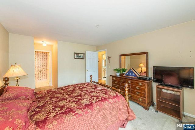 314 Sturbridge Court, Ramsey, NJ 07446
