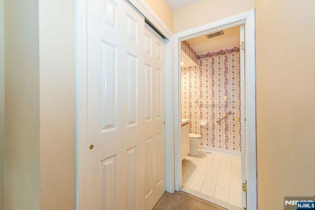 314 Sturbridge Court, Ramsey, NJ 07446