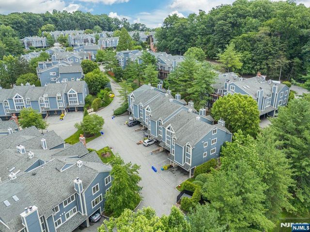 314 Sturbridge Court, Ramsey, NJ 07446