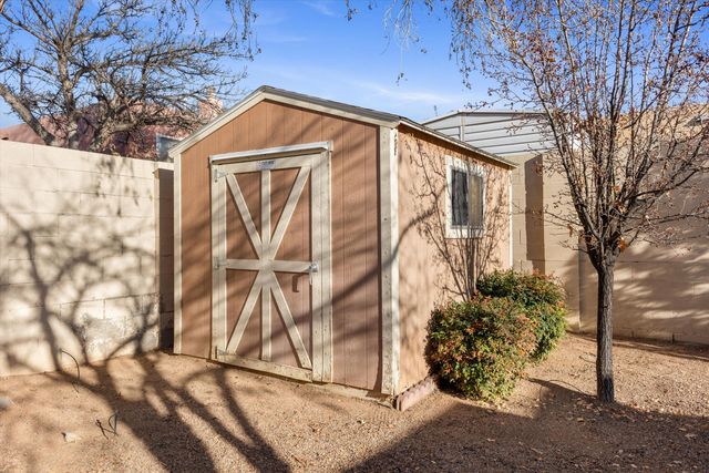 5771 Manzanillo Loop NE, Albuquerque, NM 87111