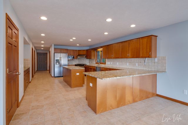 447 Lakeshore Boulevard, Norton Shores, MI 49444