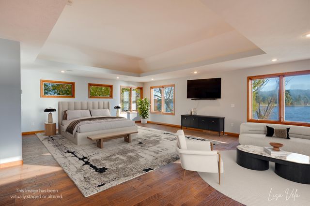 447 Lakeshore Boulevard, Norton Shores, MI 49444