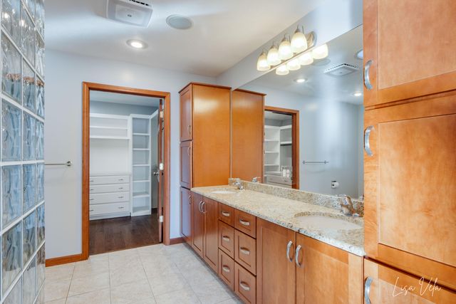 447 Lakeshore Boulevard, Norton Shores, MI 49444