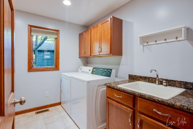 447 Lakeshore Boulevard, Norton Shores, MI 49444