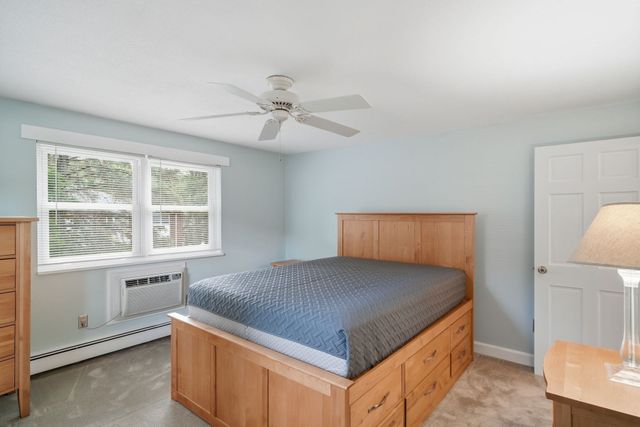 4 Colonial Dr A4-11, Andover, MA 01810