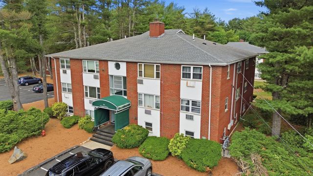 4 Colonial Dr A4-11, Andover, MA 01810