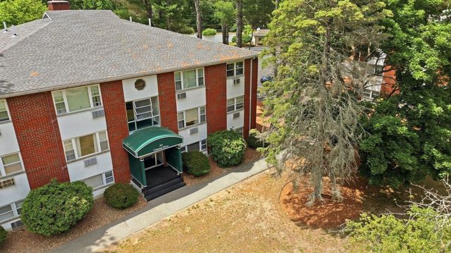 4 Colonial Dr A4-11, Andover, MA 01810