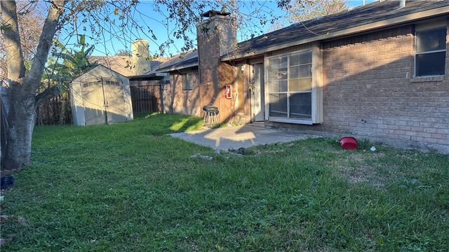 7022 Winter Park Pl, Corpus Christi, TX 78413